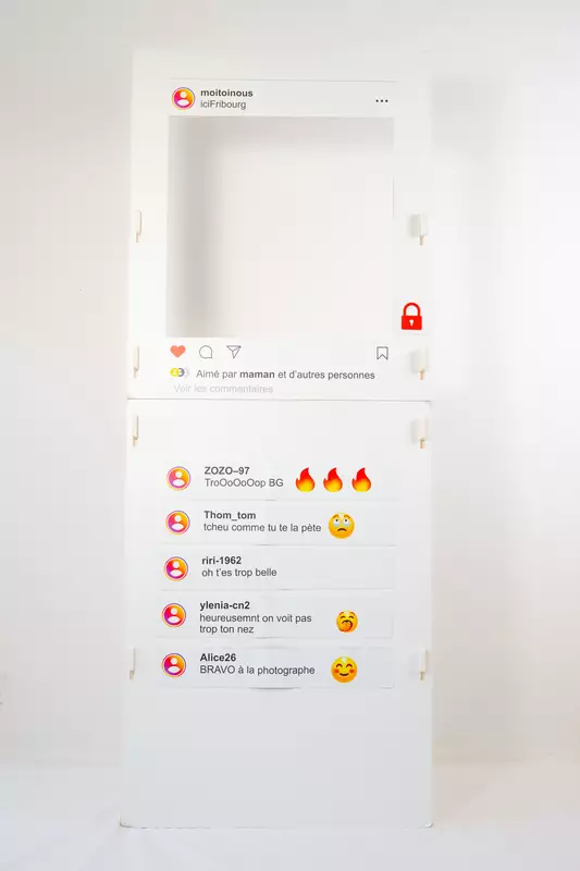 Cadre Instagram physique