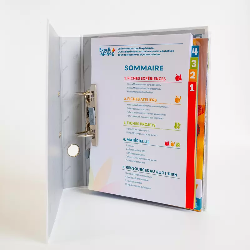 Classeur expéri-mange ouvert
